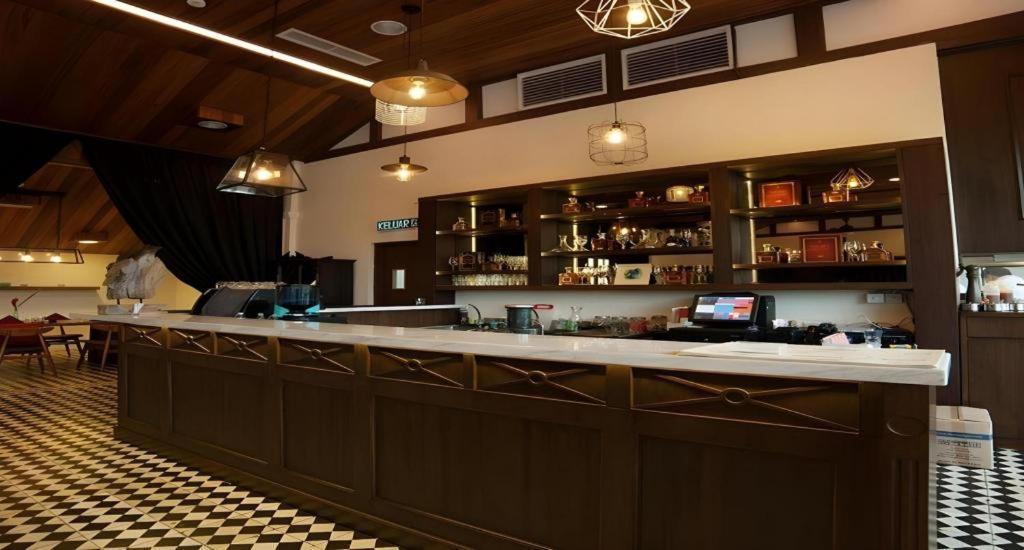 The Chambers Hotel George Town Exterior photo
